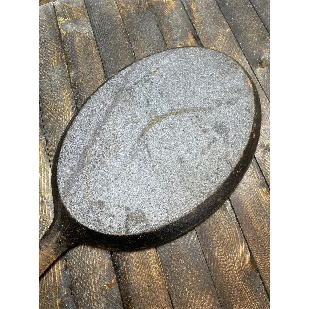 Cast Iron Oval Griddle Fajita Pan Skillet With handle 9 X 7in